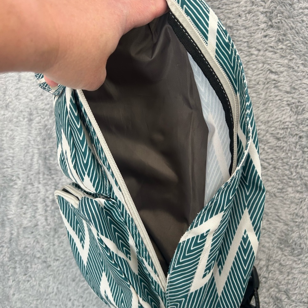 Kavu Chevron Rope Sling Bag Blue and Cream Organization Storage Pockets - Picture 2 of 15